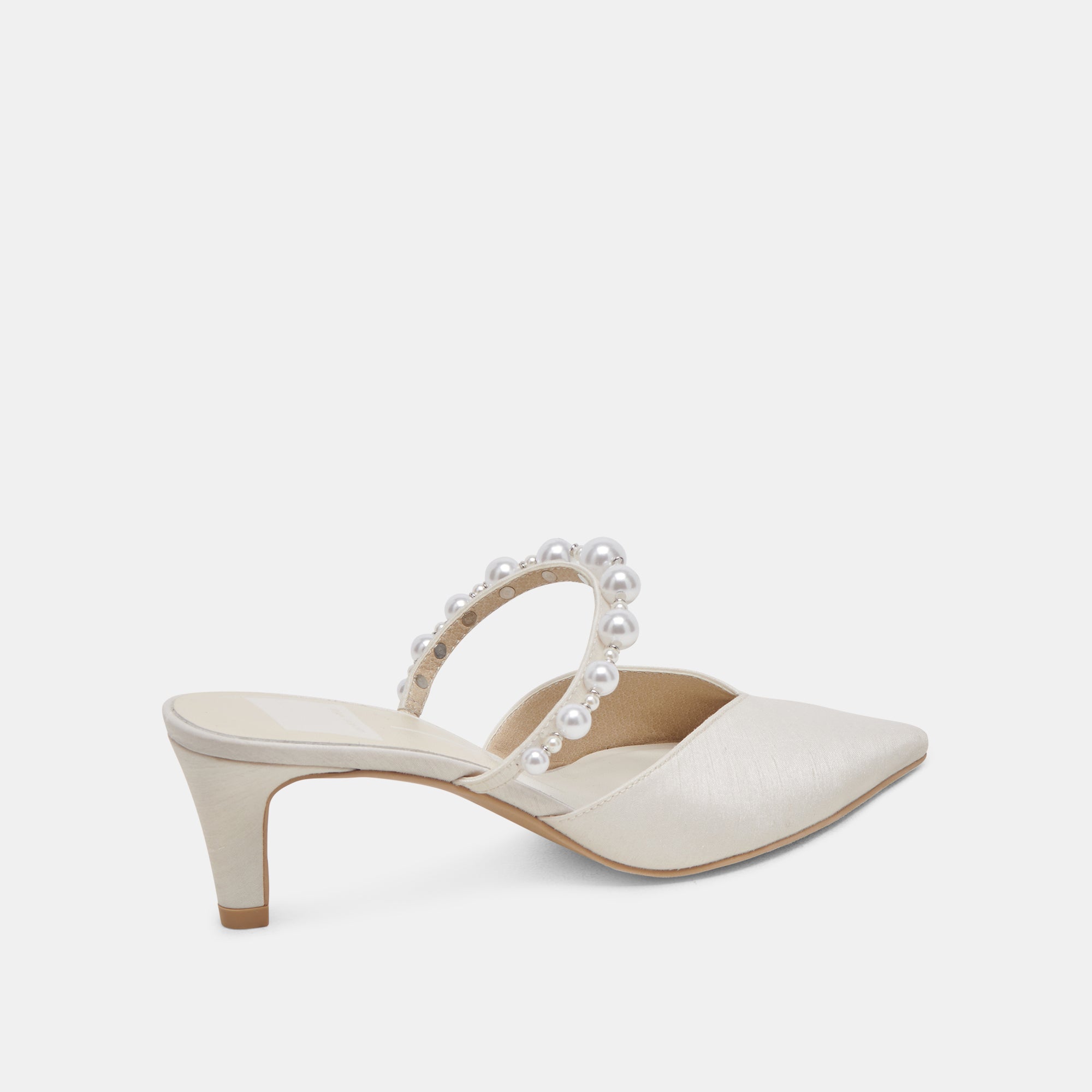 DOLCEVITA-HEELS_KANIKAMID_VANILLAPEARLS-03-1.jpg