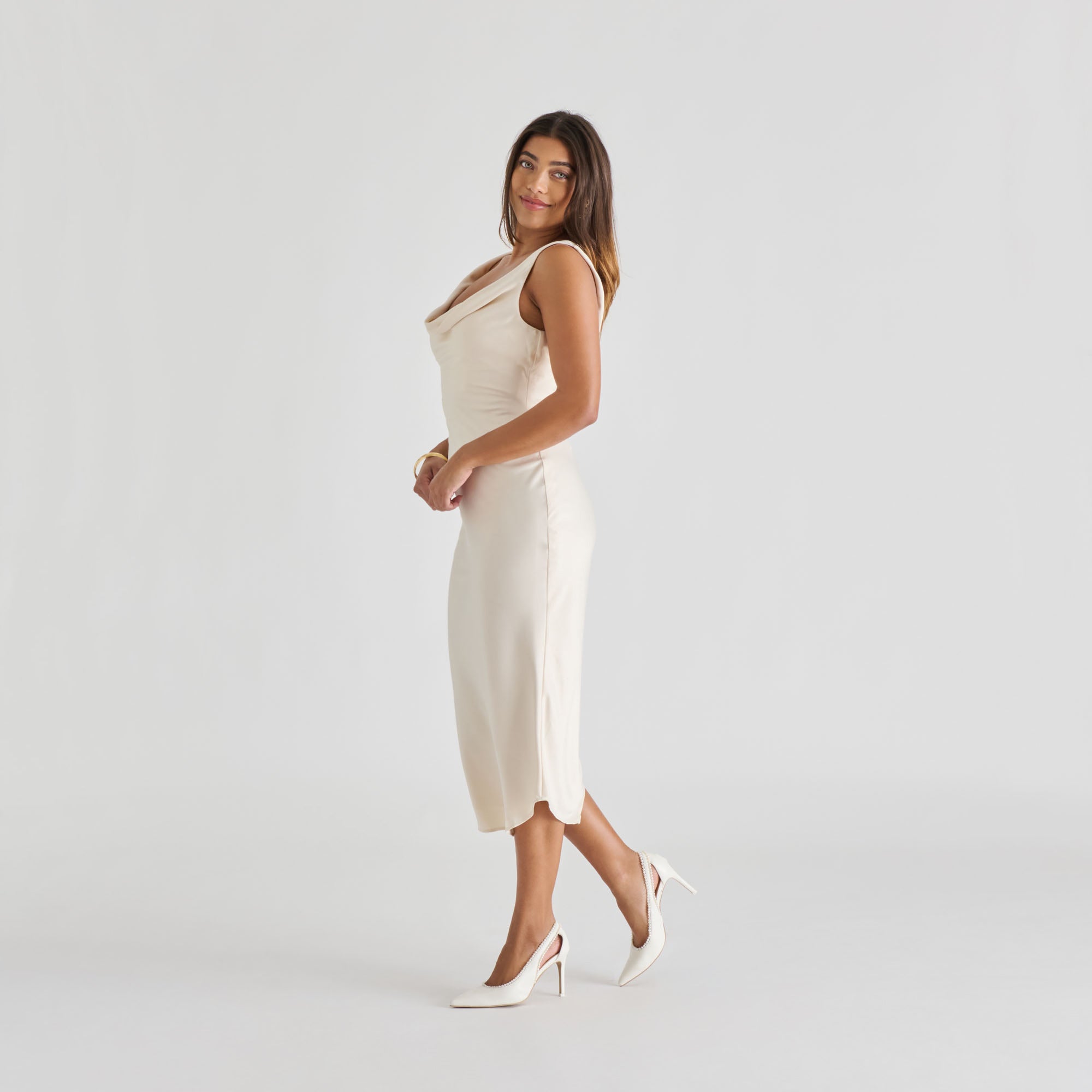 DOLCEVITA-HEELS_KELSONPEARL_TRUEWHITELEATHER_02-1.jpg