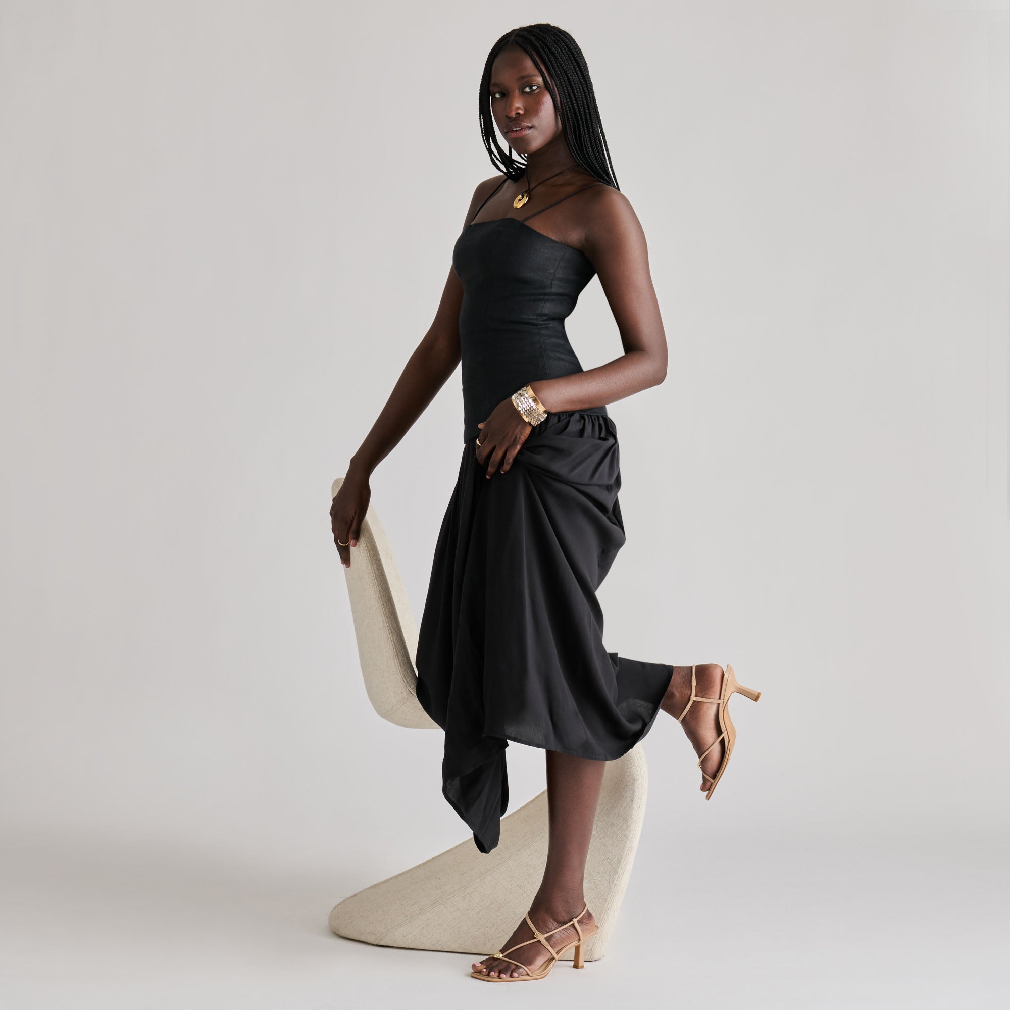 DOLCEVITA-HEELS_MYLEE_LTTANLEATHER_02.jpg