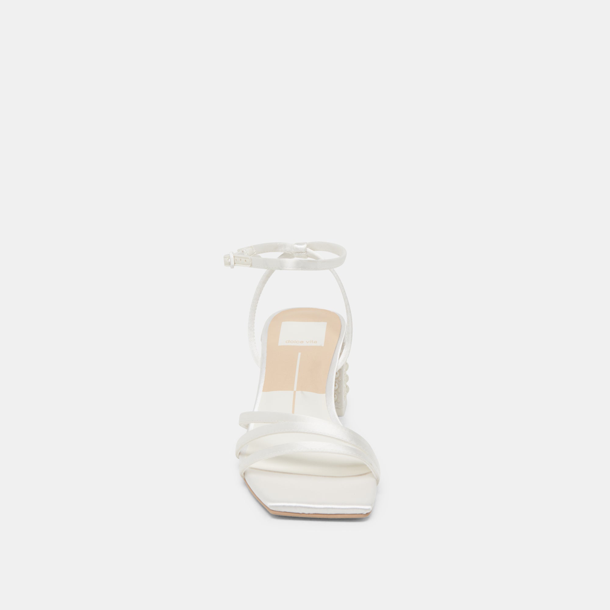 DOLCEVITA-HEELS_YSABELPEARL_TRUEWHITESATIN-04-1.jpg