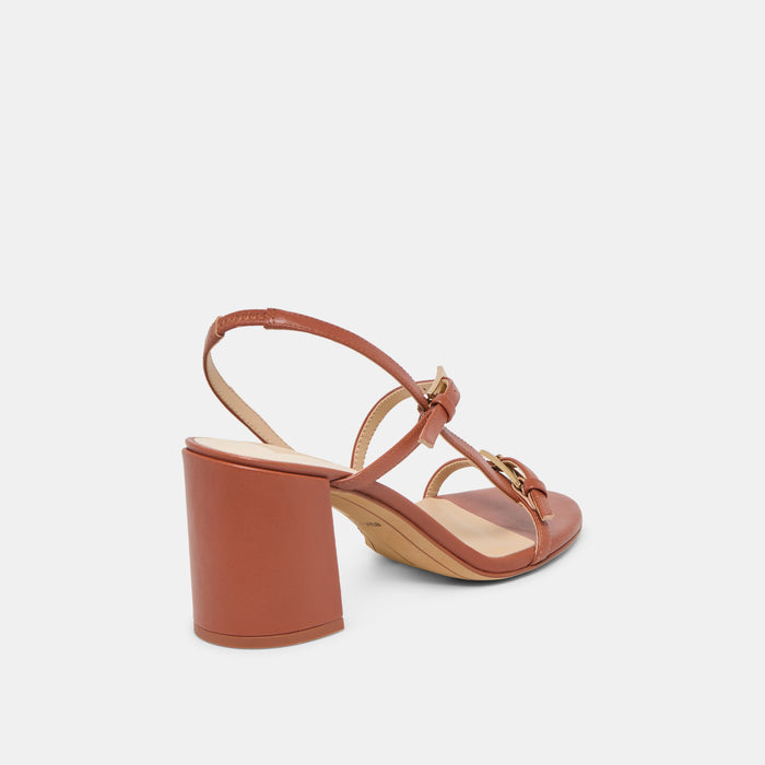 DOLCEVITA-HEEL_FAYE_COGNAC-LEATHER-03.jpg