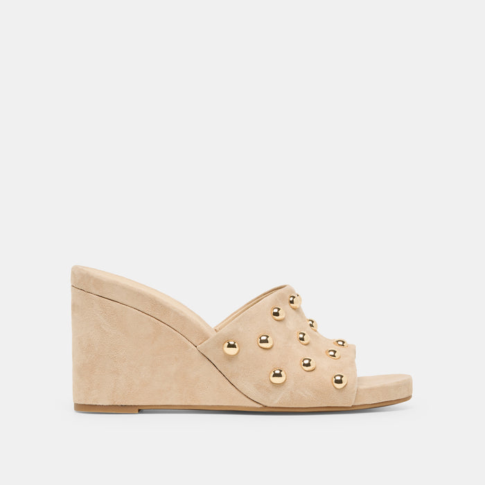 DOLCEVITA-HEEL_HOLTASTUD_CAMELSUEDE-02.jpg
