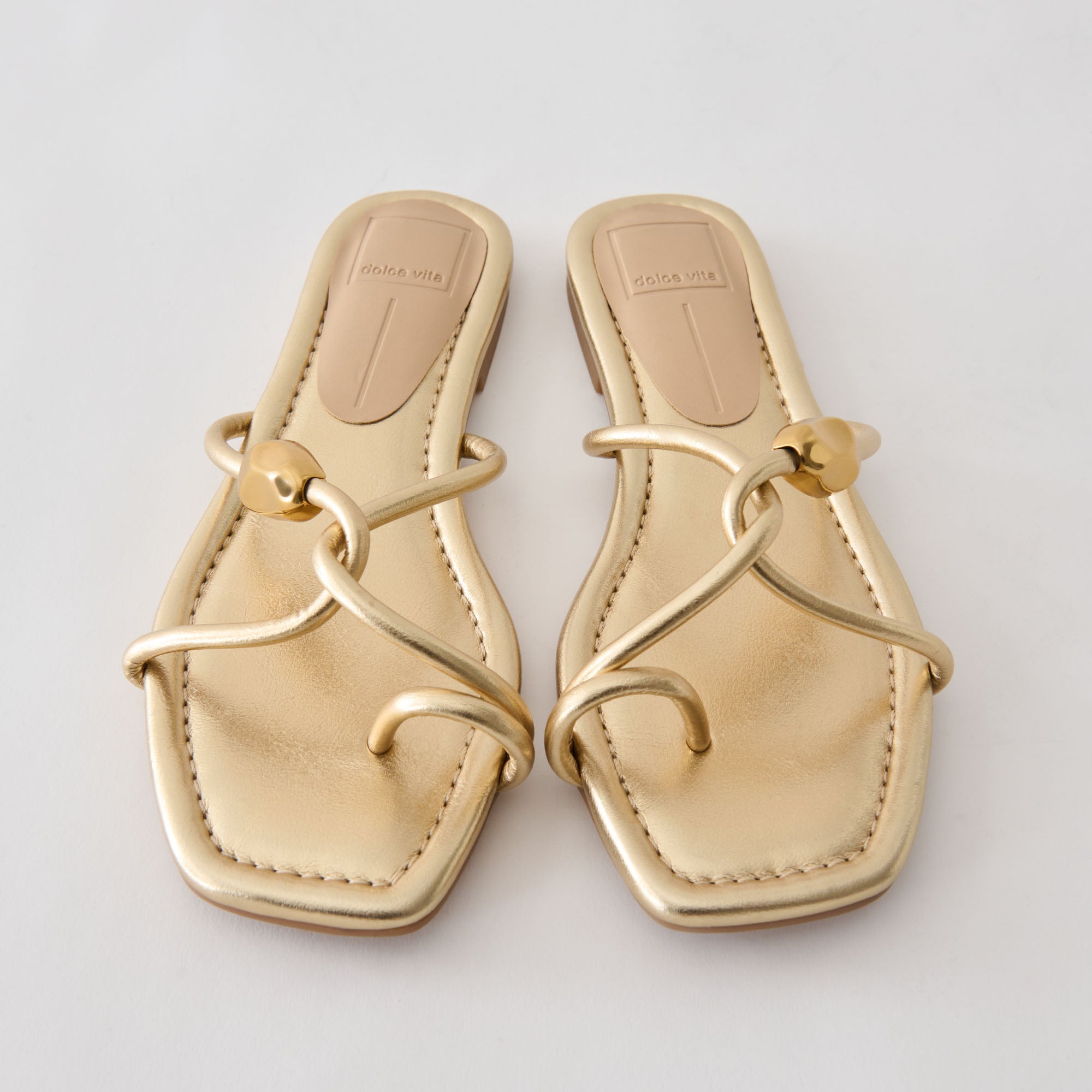DOLCEVITA-SANDAL_LOUIZ_GOLDSTELLA_DETAILS_1.jpg
