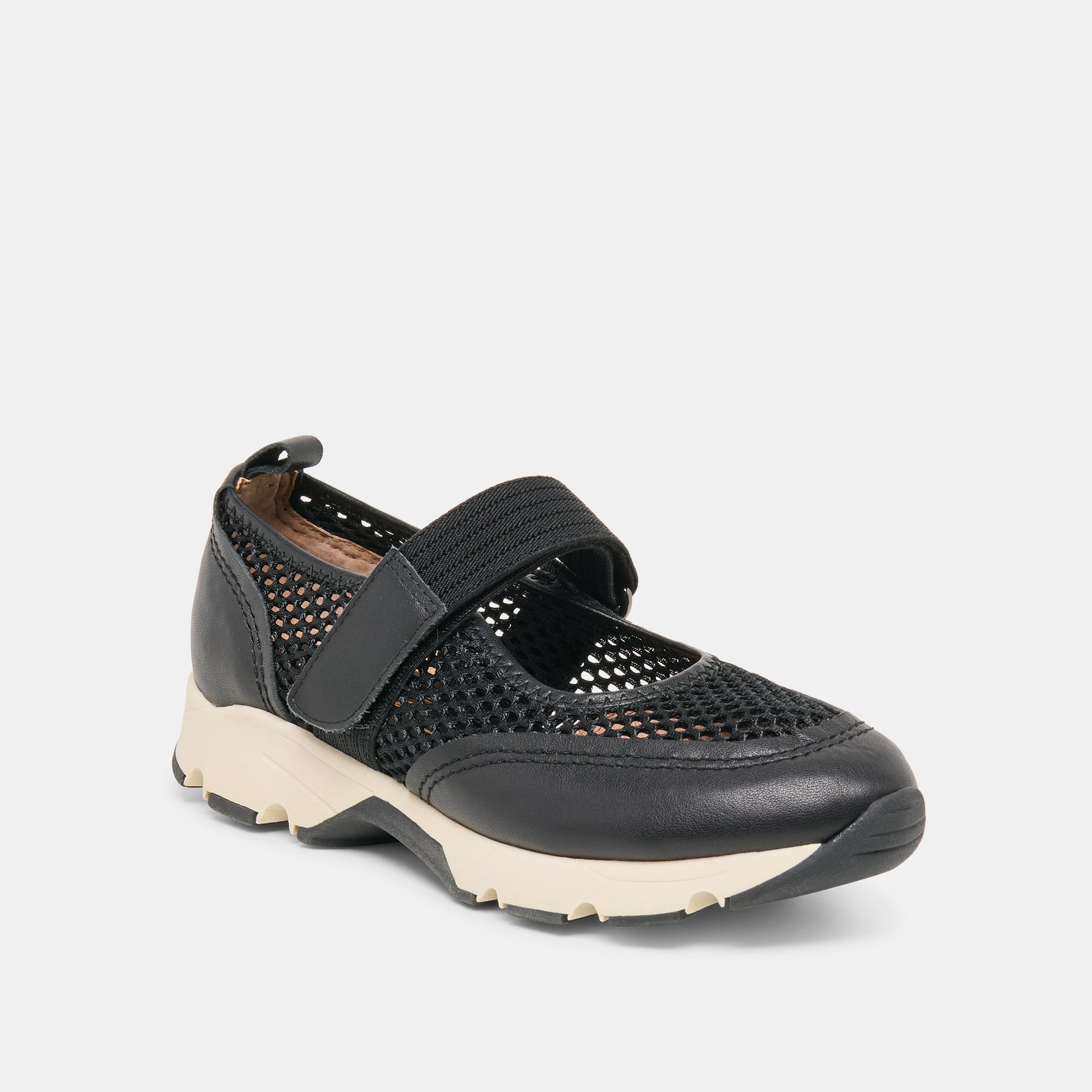 DOLCEVITA-SEAKER_SELINE_BLACKMESHLEATHER-01-1.jpg