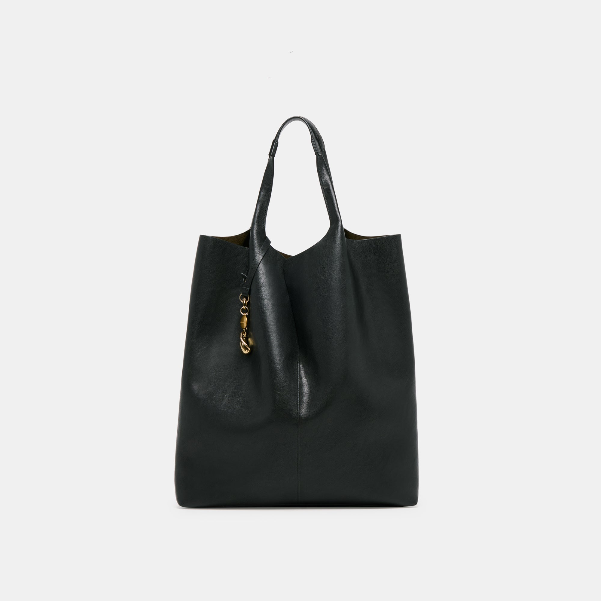 DOLCEVITA-SHOULDERBAG_AUGUSTE_BLACKPU_2-1.jpg