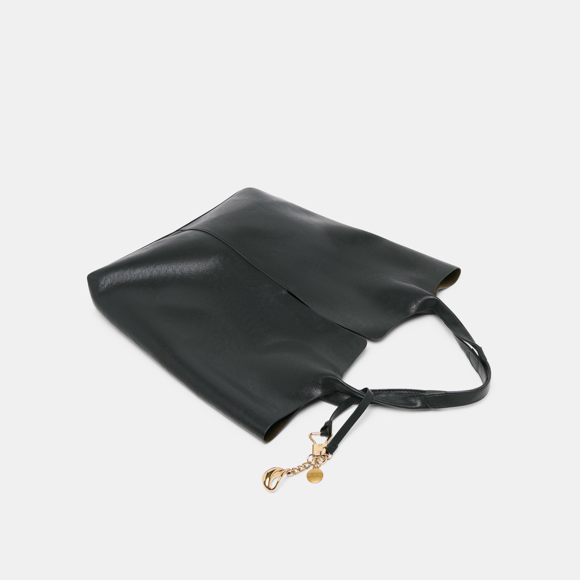 DOLCEVITA-SHOULDERBAG_AUGUSTE_BLACKPU_3-1.jpg