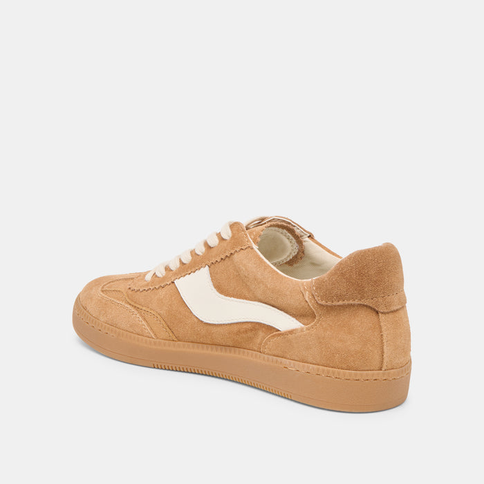 DOLCEVITA-SNEAKERS_NOTICENEWSQUIGGLE_BROWNSUEDE-08-2.jpg