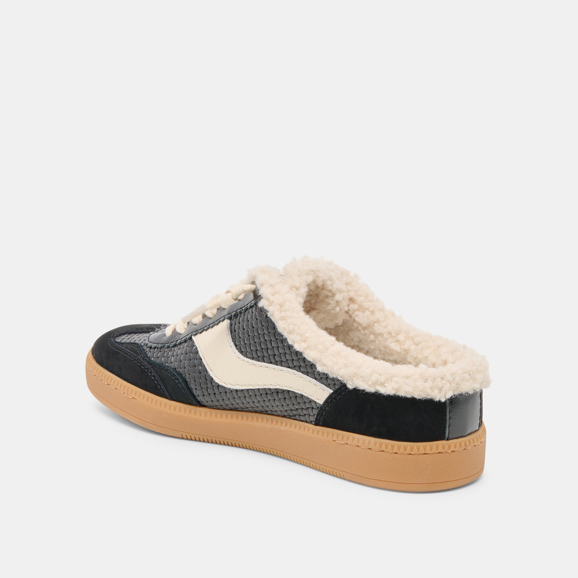 DOLCEVITA-SNEAKERS_NOTICESLIDEPLUSH_BLACKWOVENLEATHER-08-1.jpg