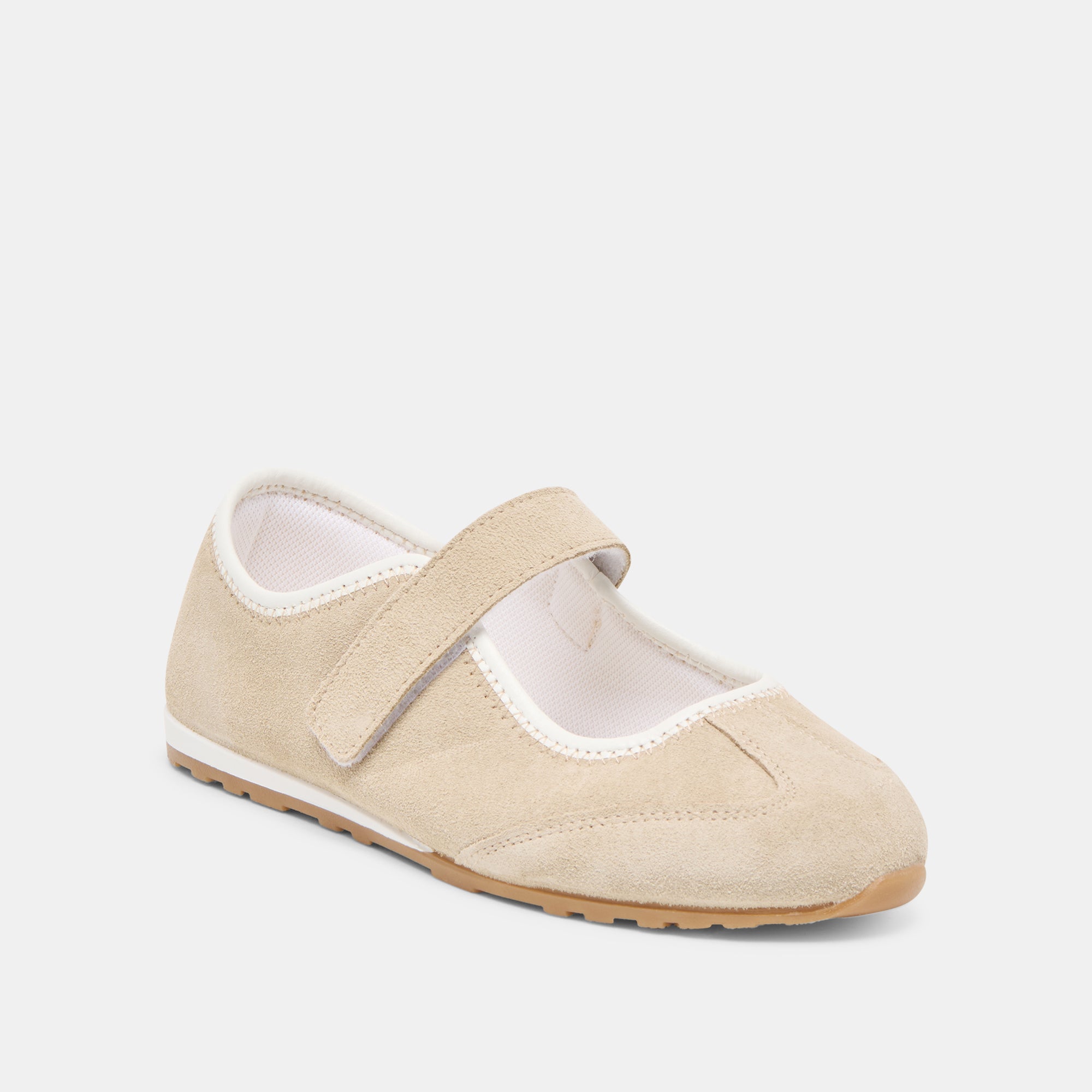 DOLCEVITA-SNEAKERS_SOFYA_CAMELSUEDE-01.jpg