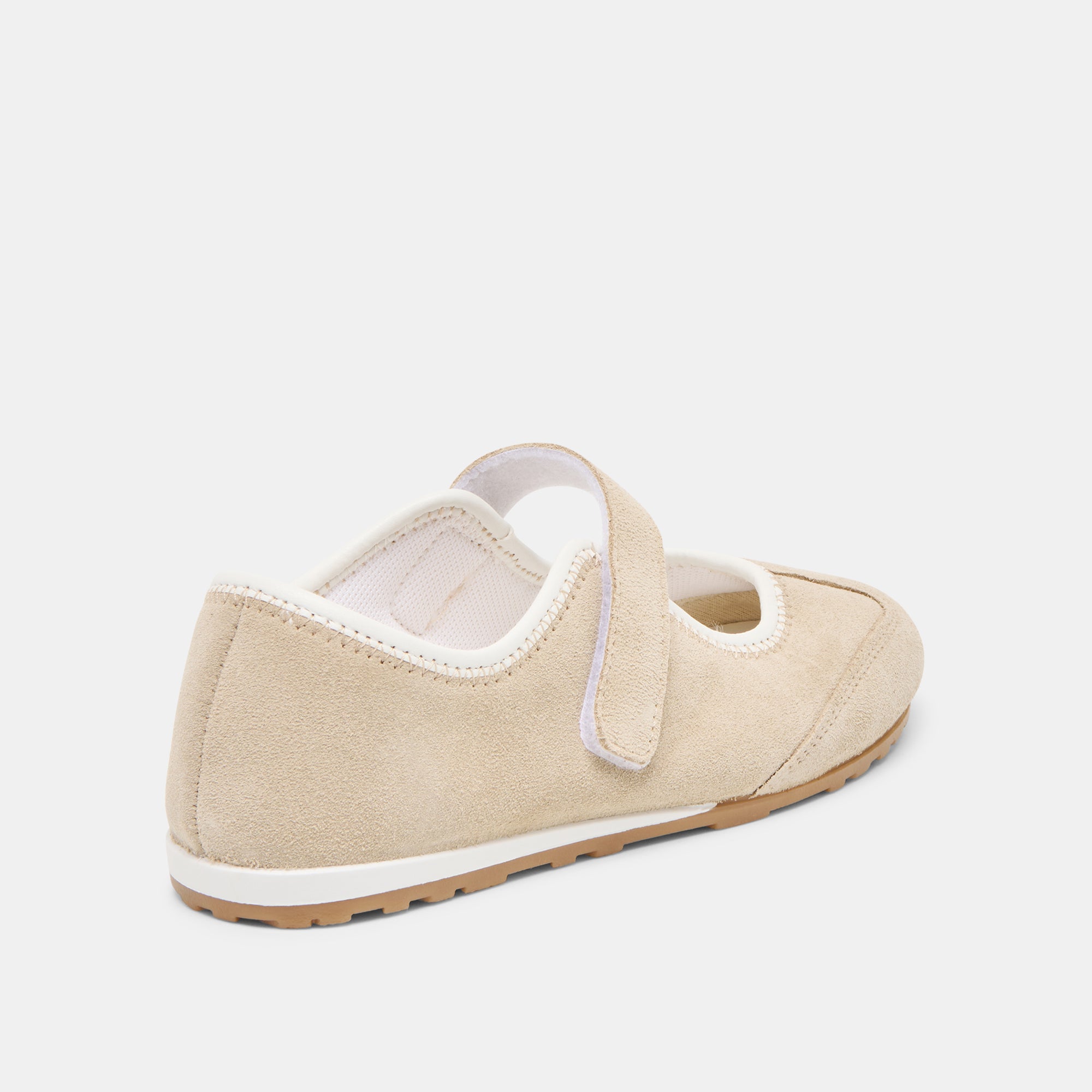 DOLCEVITA-SNEAKERS_SOFYA_CAMELSUEDE-03.jpg
