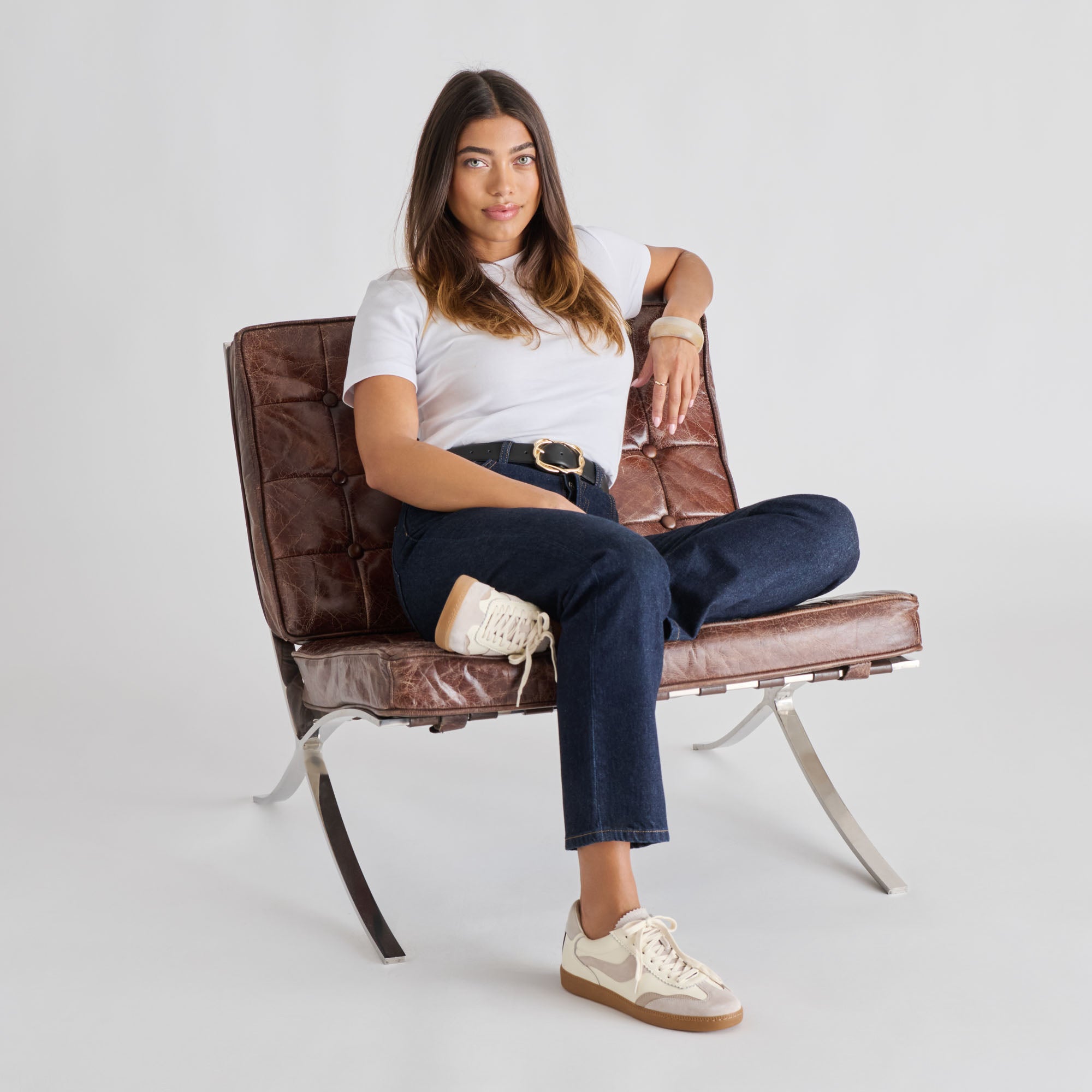 DOLCEVITA-SNEAKER_NOTICE_GREY-WHITELEATHER_01.jpg